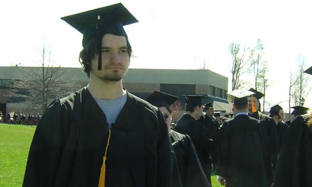 Kevin graduation 003.jpg